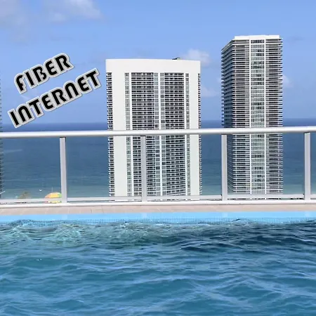 Iconic View - Family 2Br Suite - Hotel - Fiber Internet